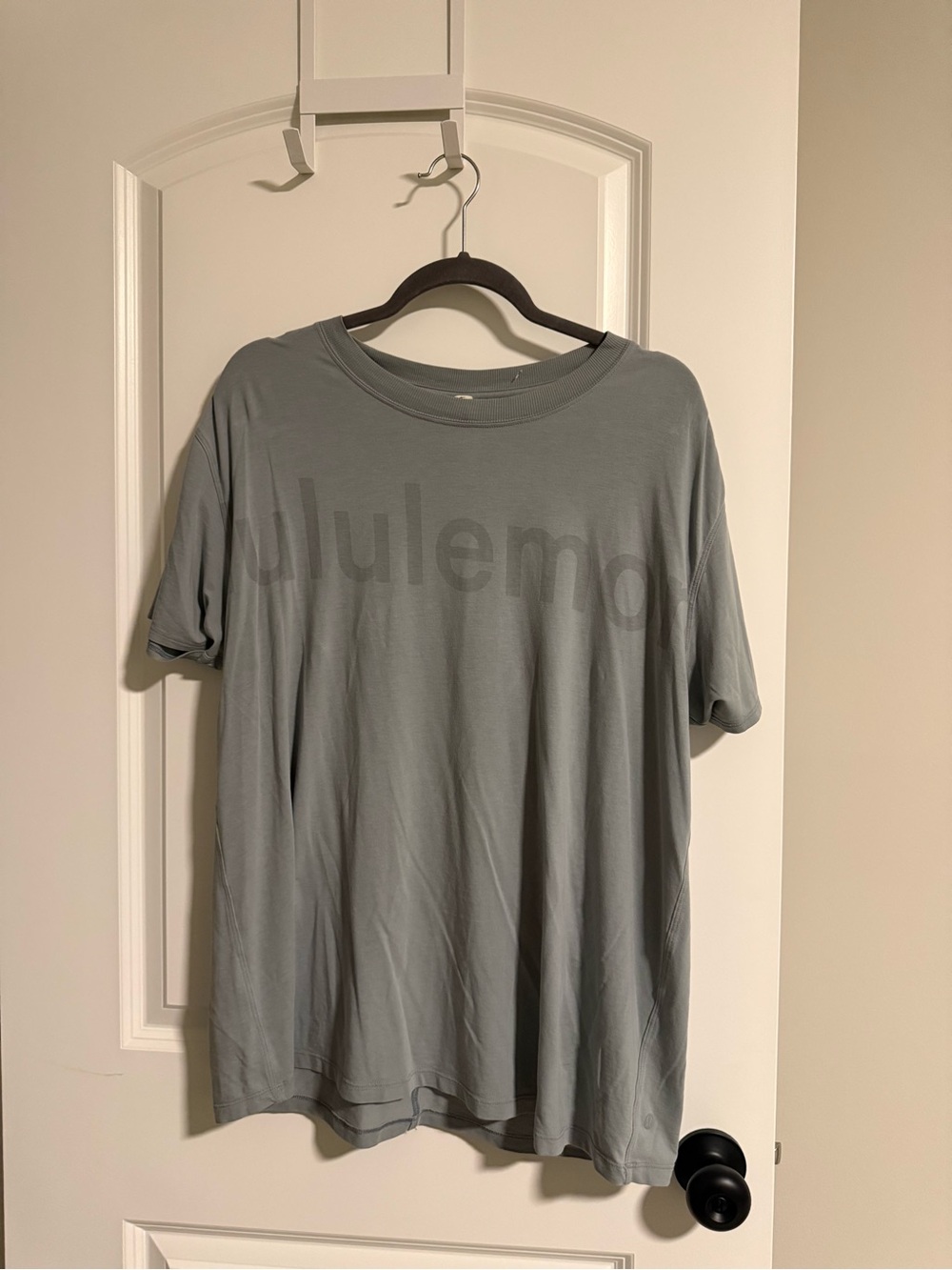 Lululemon All Yours Tee *Graphic size 10